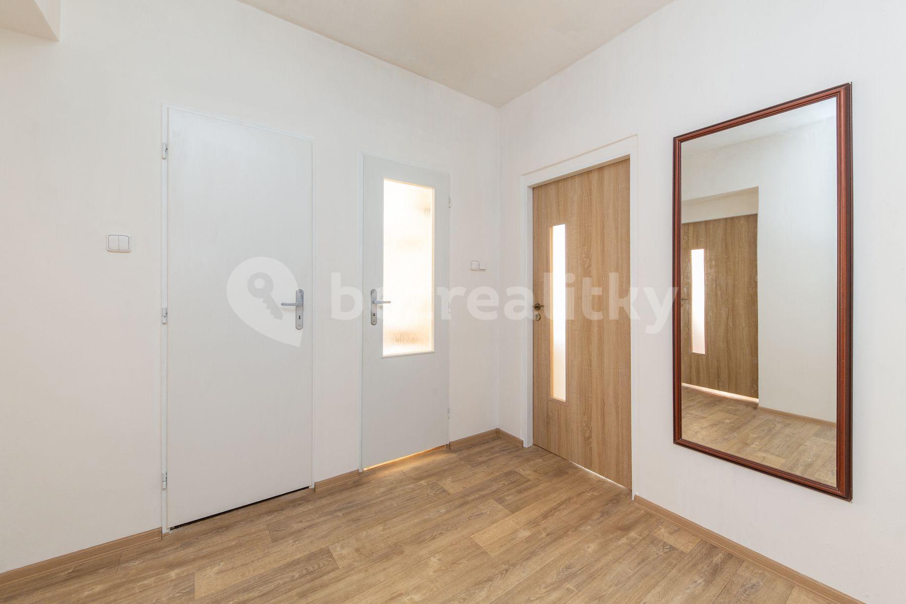 Predaj bytu 3-izbový 61 m², Josefa Černíka, Luhačovice, Zlínský kraj