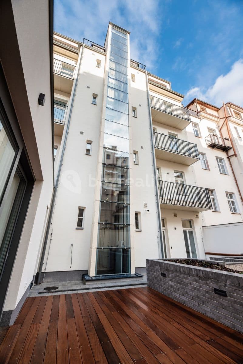 Prenájom bytu 2-izbový 99 m², Francouzská, Praha, Praha Prenájom bytu 2-izbový 99 m², Francouzská, Praha, Praha