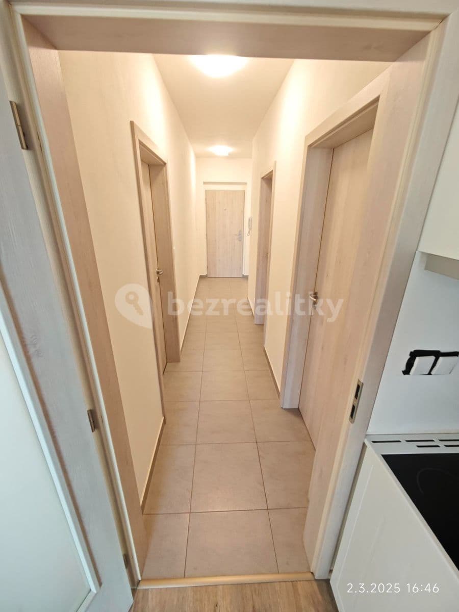 Prenájom bytu 3-izbový 51 m², Želetická, Praha, Praha Prenájom bytu 3-izbový 51 m², Želetická, Praha, Praha