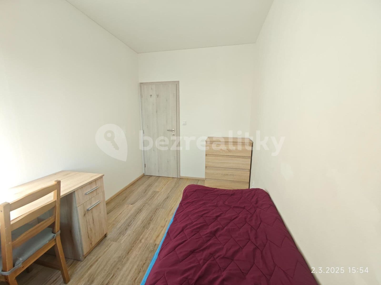 Prenájom bytu 3-izbový 51 m², Želetická, Praha, Praha Prenájom bytu 3-izbový 51 m², Želetická, Praha, Praha