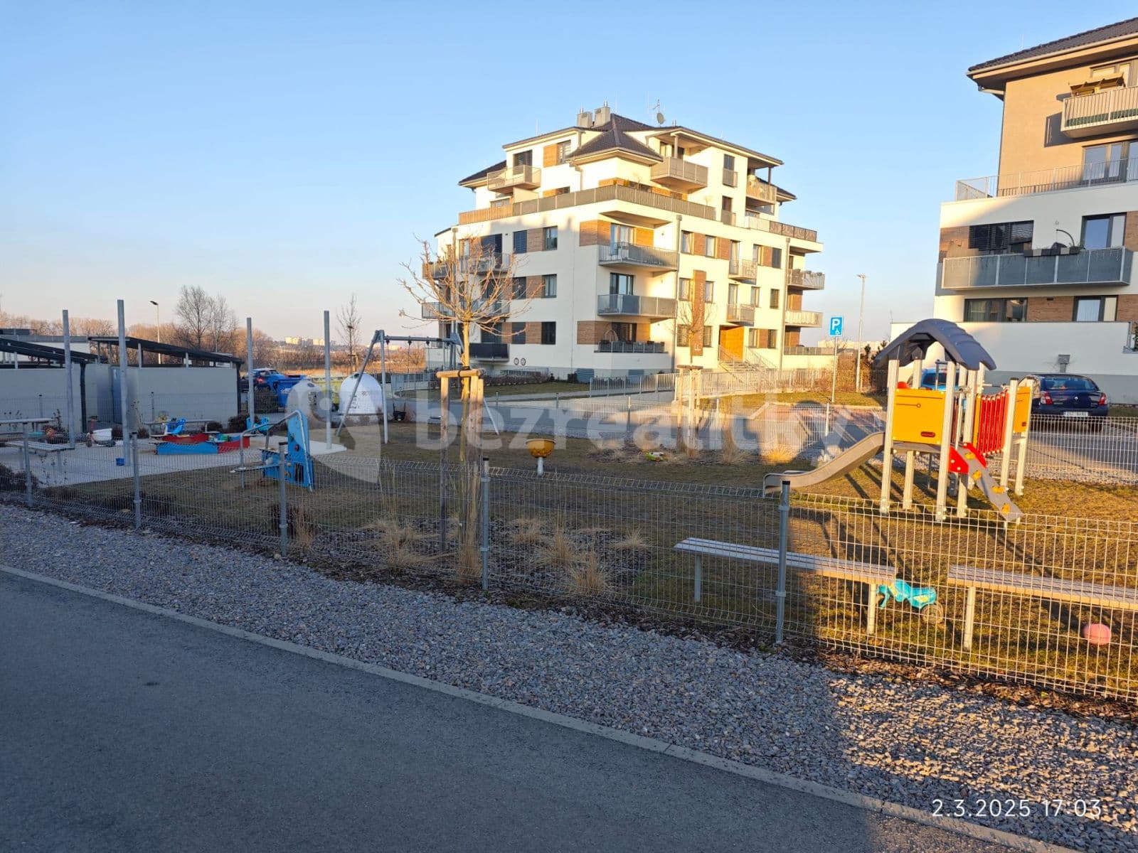 Prenájom bytu 3-izbový 51 m², Želetická, Praha, Praha Prenájom bytu 3-izbový 51 m², Želetická, Praha, Praha