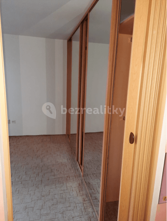 Prenájom bytu 1-izbový 32 m², Kordačova, Kladno, Středočeský kraj Prenájom bytu 1-izbový 32 m², Kordačova, Kladno, Středočeský kraj