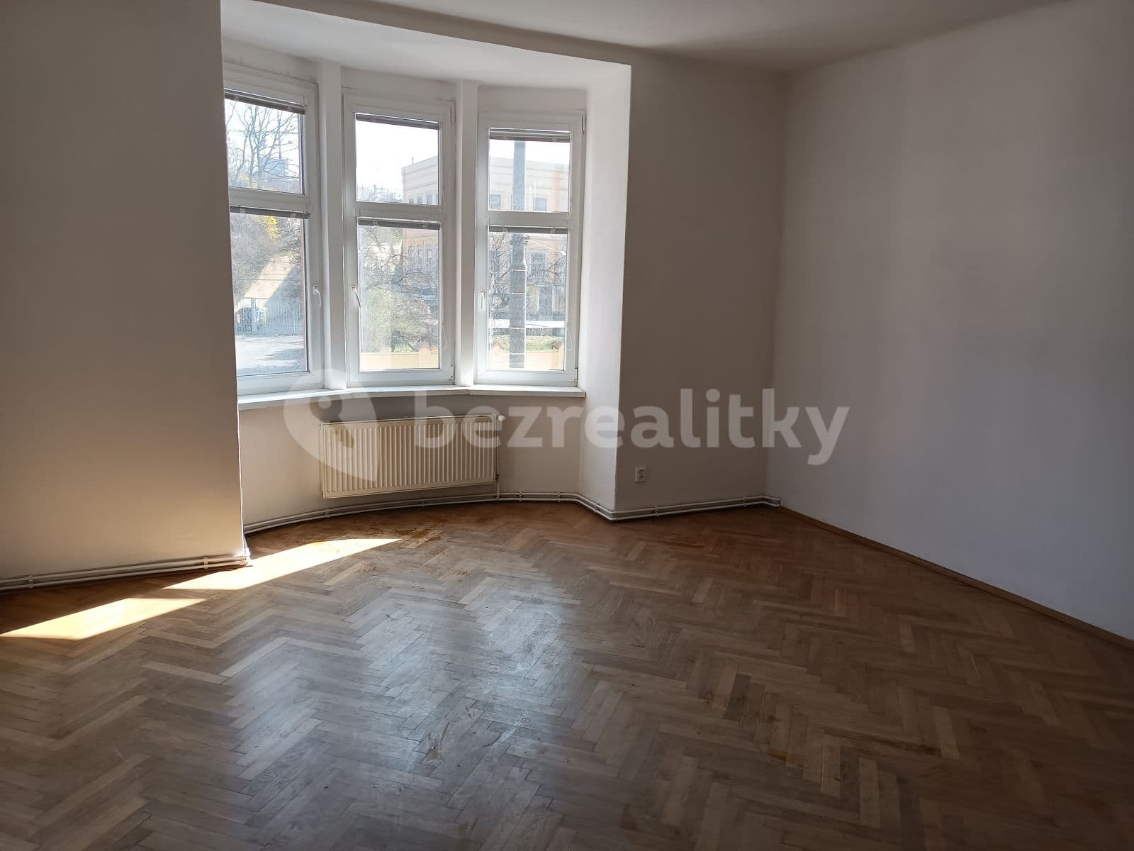 Prenájom bytu 2-izbový 74 m², Sokolovská, Praha, Praha Prenájom bytu 2-izbový 74 m², Sokolovská, Praha, Praha