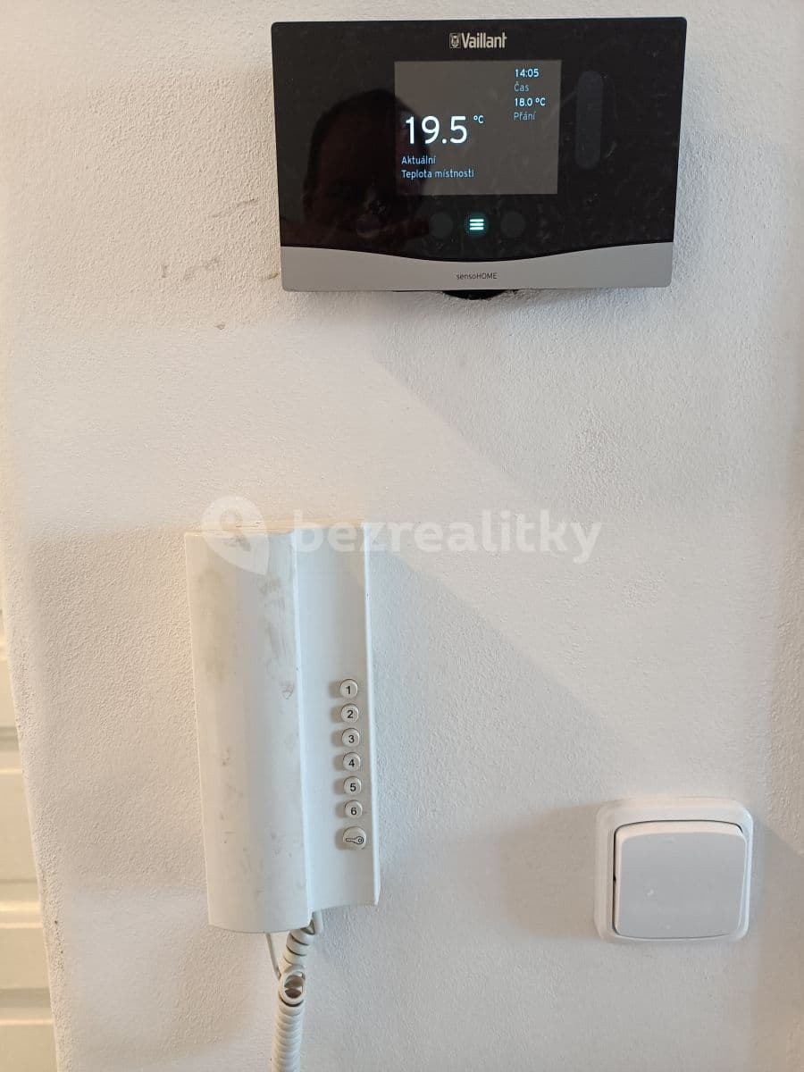 Prenájom bytu 2-izbový 74 m², Sokolovská, Praha, Praha Prenájom bytu 2-izbový 74 m², Sokolovská, Praha, Praha