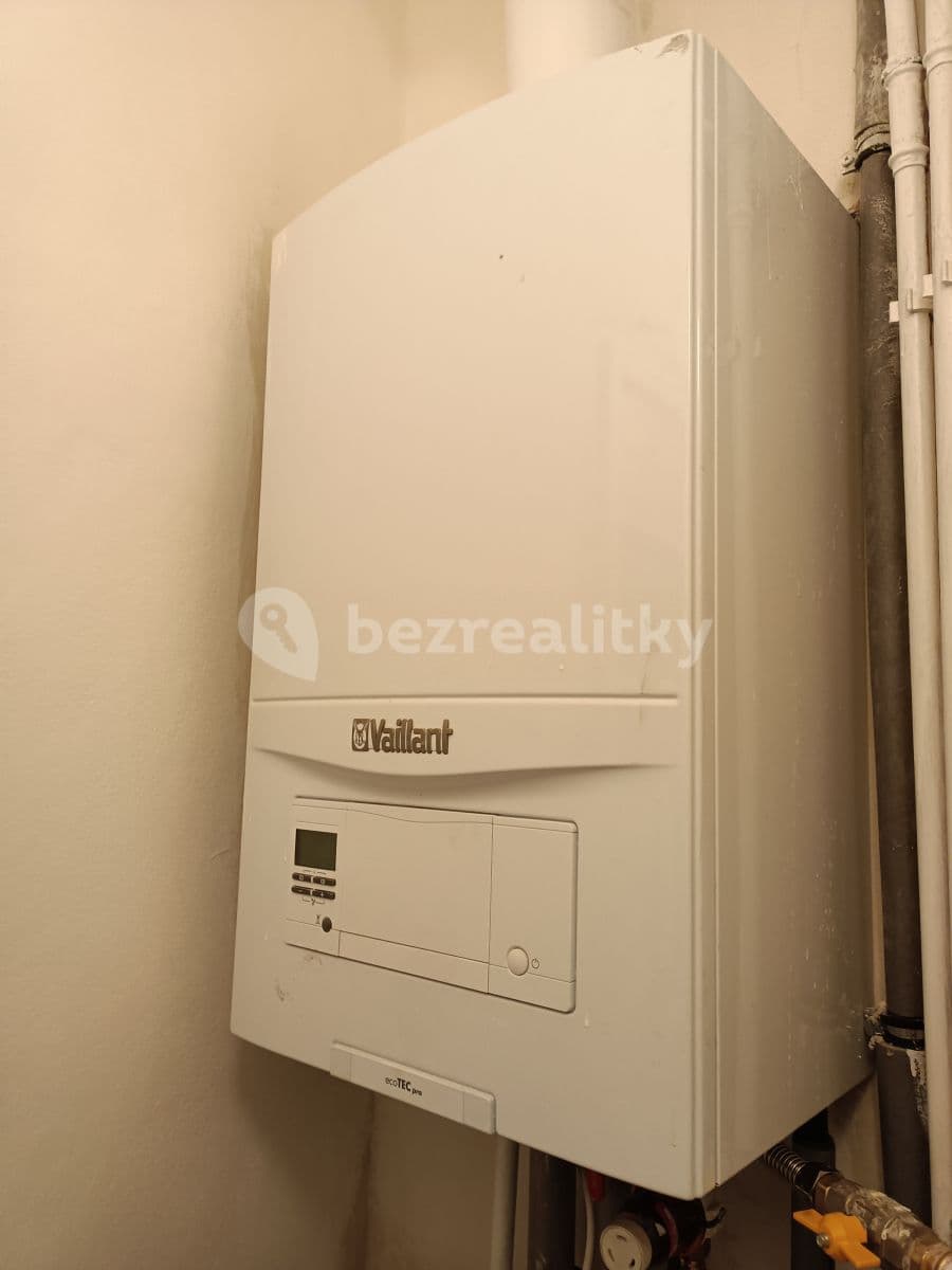 Prenájom bytu 2-izbový 74 m², Sokolovská, Praha, Praha Prenájom bytu 2-izbový 74 m², Sokolovská, Praha, Praha