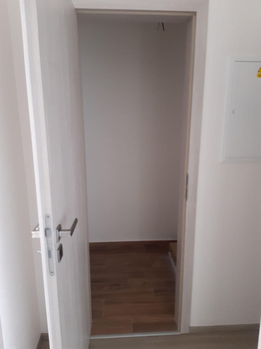 Prenájom bytu 2-izbový 66 m², Želetická, Praha, Praha Prenájom bytu 2-izbový 66 m², Želetická, Praha, Praha