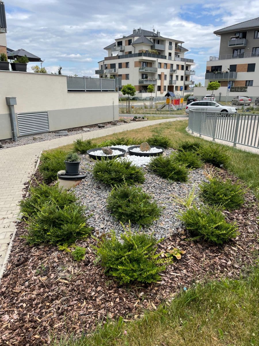 Prenájom bytu 2-izbový 66 m², Želetická, Praha, Praha Prenájom bytu 2-izbový 66 m², Želetická, Praha, Praha