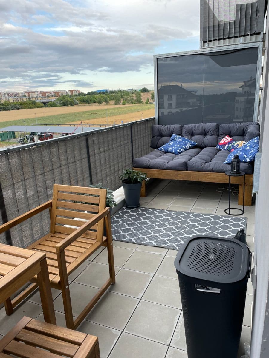 Prenájom bytu 2-izbový 66 m², Želetická, Praha, Praha Prenájom bytu 2-izbový 66 m², Želetická, Praha, Praha