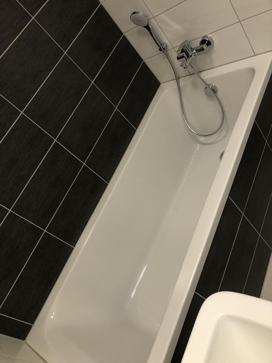 Prenájom bytu 1-izbový 33 m², Za černým mostem, Praha, Praha Prenájom bytu 1-izbový 33 m², Za černým mostem, Praha, Praha