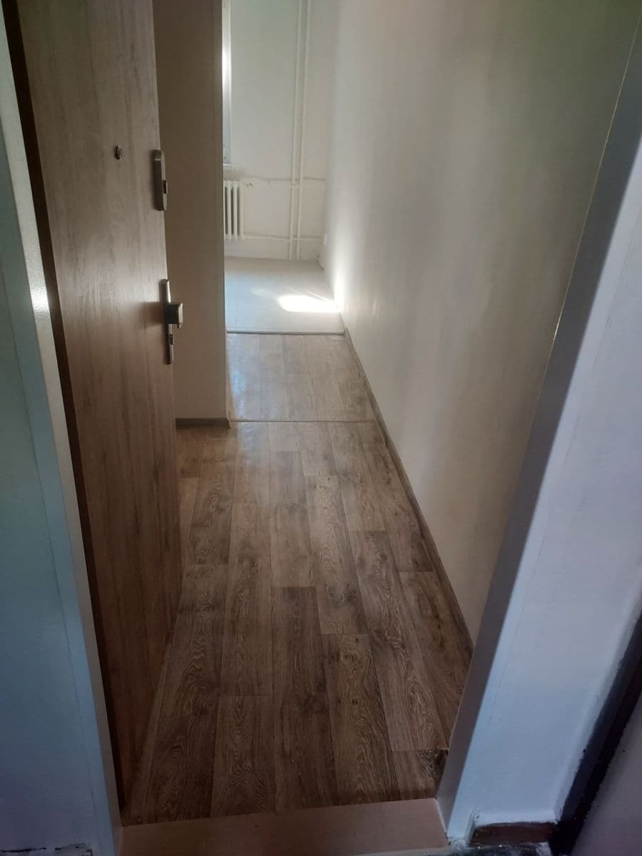 Prenájom bytu 3-izbový 60 m², Borovského, Karviná, Moravskoslezský kraj Prenájom bytu 3-izbový 60 m², Borovského, Karviná, Moravskoslezský kraj