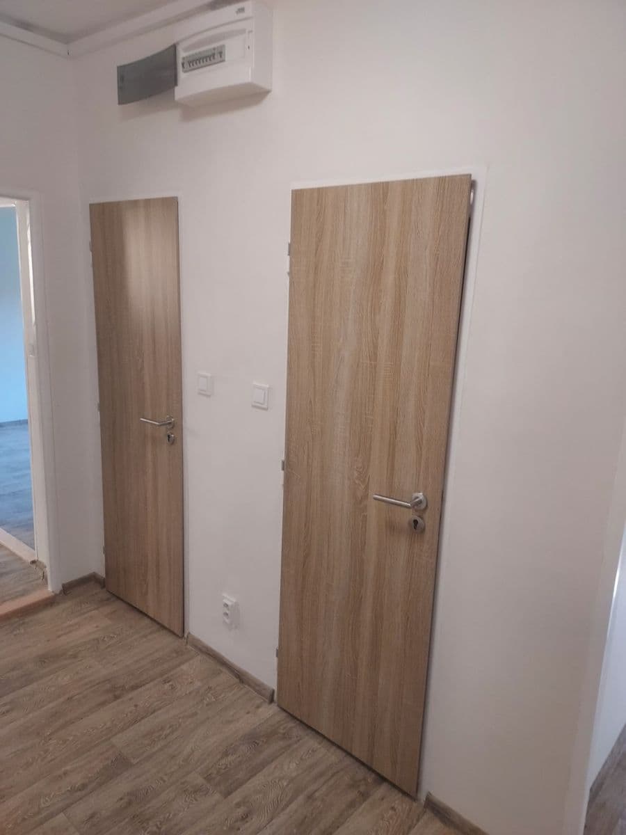 Prenájom bytu 3-izbový 60 m², Borovského, Karviná, Moravskoslezský kraj Prenájom bytu 3-izbový 60 m², Borovského, Karviná, Moravskoslezský kraj