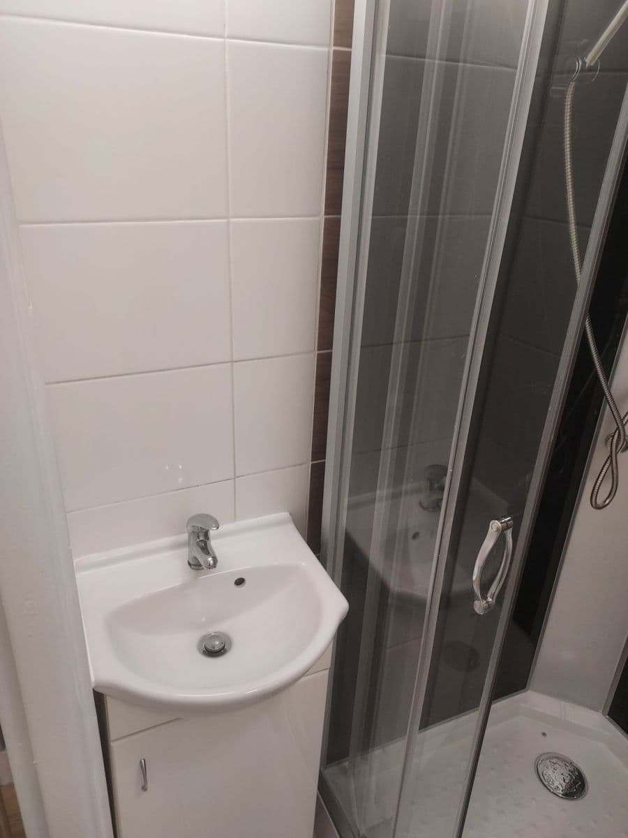 Prenájom bytu 3-izbový 60 m², Borovského, Karviná, Moravskoslezský kraj Prenájom bytu 3-izbový 60 m², Borovského, Karviná, Moravskoslezský kraj