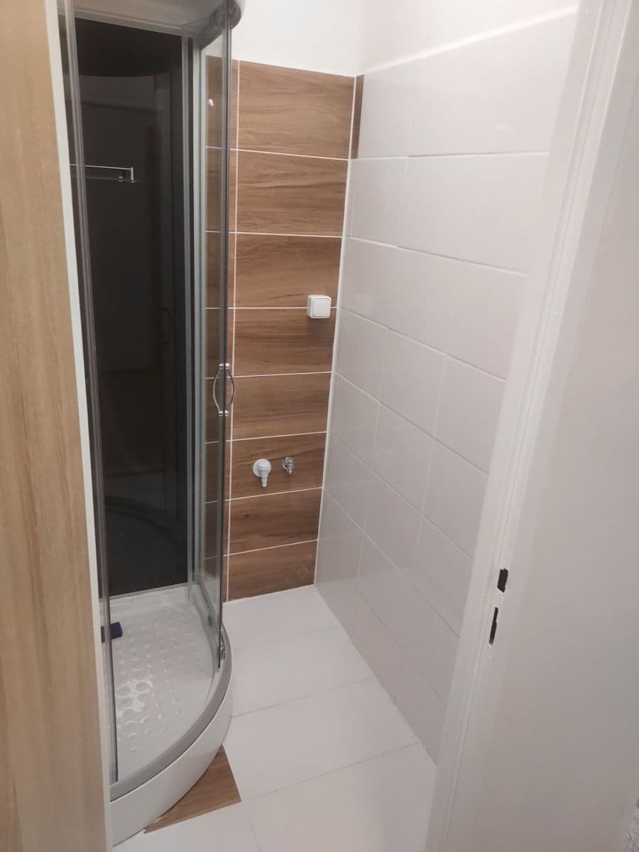 Prenájom bytu 3-izbový 60 m², Borovského, Karviná, Moravskoslezský kraj Prenájom bytu 3-izbový 60 m², Borovského, Karviná, Moravskoslezský kraj