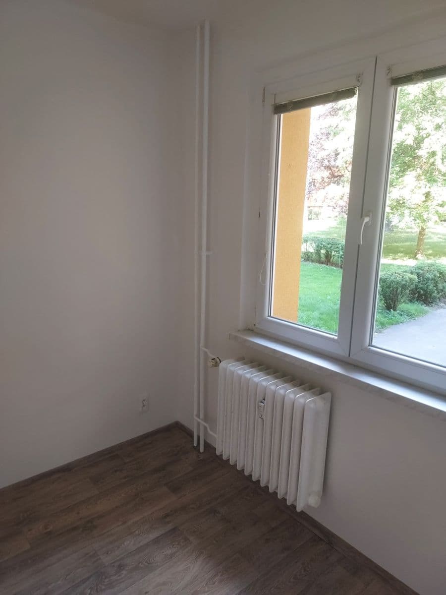 Prenájom bytu 3-izbový 60 m², Borovského, Karviná, Moravskoslezský kraj Prenájom bytu 3-izbový 60 m², Borovského, Karviná, Moravskoslezský kraj