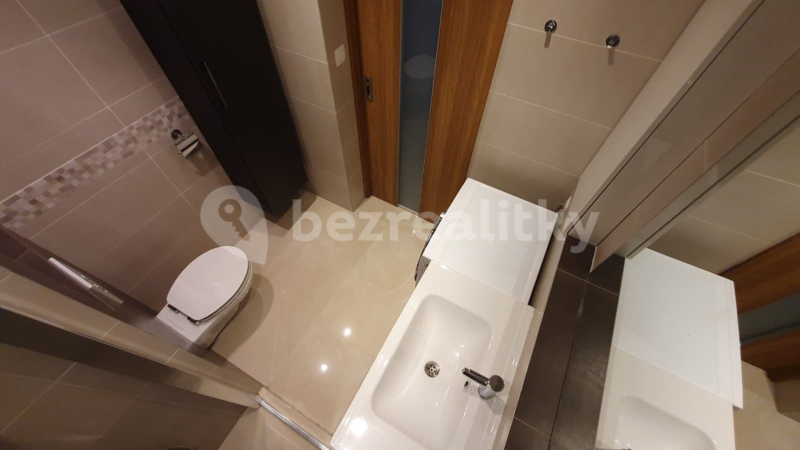 Prenájom bytu 2-izbový 44 m², Cílkova, Praha, Praha Prenájom bytu 2-izbový 44 m², Cílkova, Praha, Praha