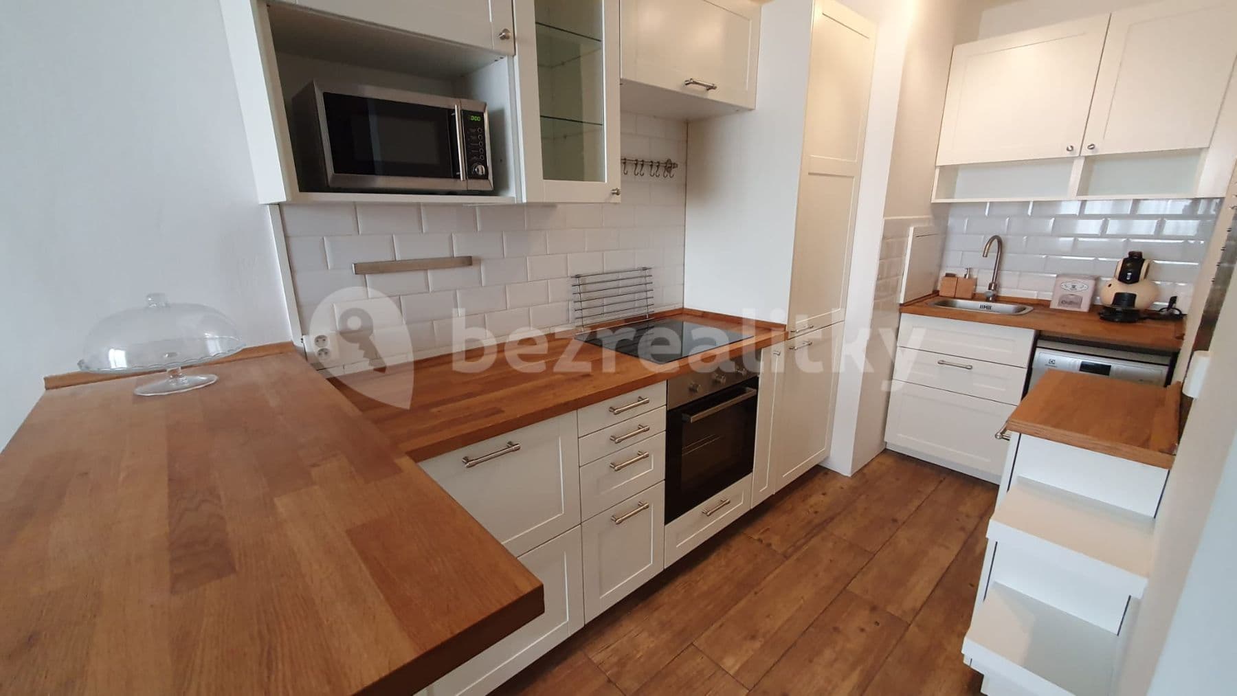 Prenájom bytu 2-izbový 44 m², Cílkova, Praha, Praha Prenájom bytu 2-izbový 44 m², Cílkova, Praha, Praha