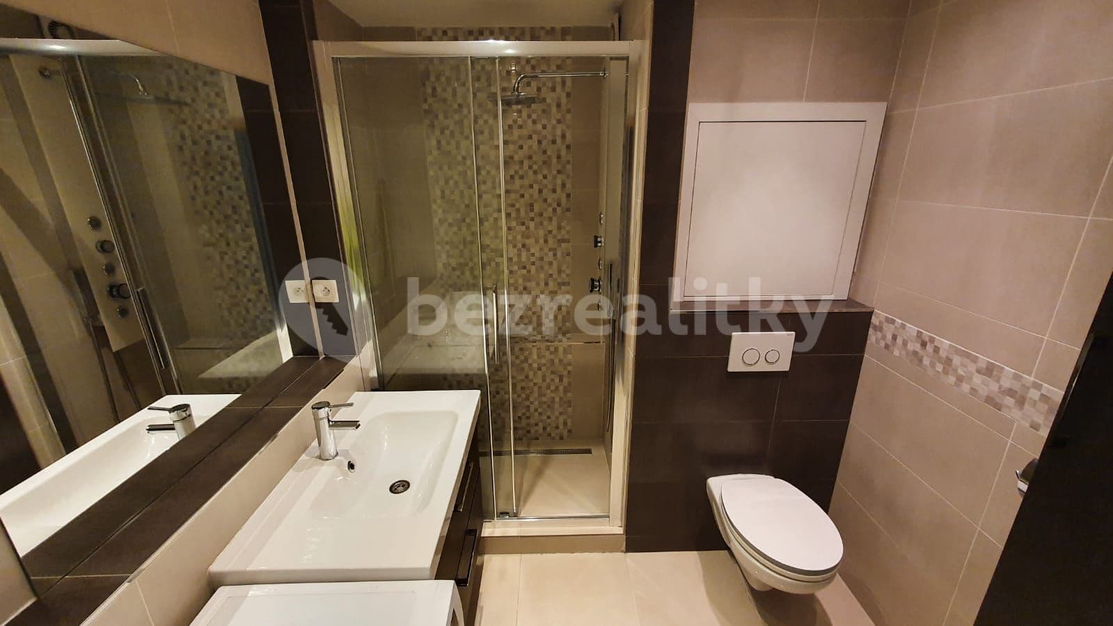 Prenájom bytu 2-izbový 44 m², Cílkova, Praha, Praha Prenájom bytu 2-izbový 44 m², Cílkova, Praha, Praha