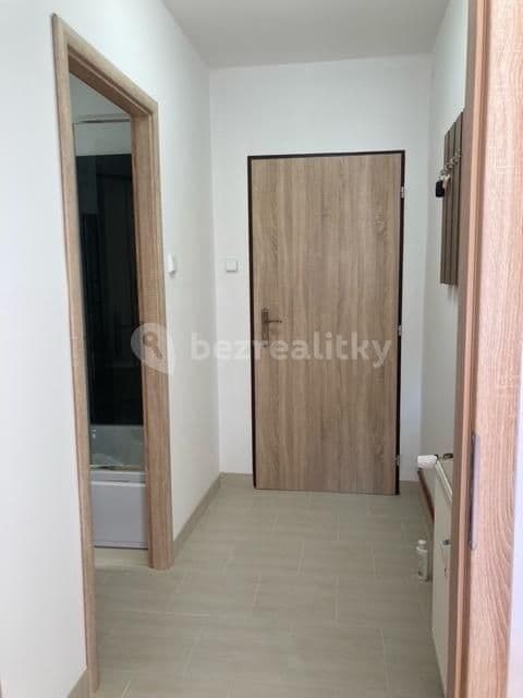 Prenájom bytu Garsoniéra 30 m², U Dubu, Praha, Praha Prenájom bytu Garsoniéra 30 m², U Dubu, Praha, Praha