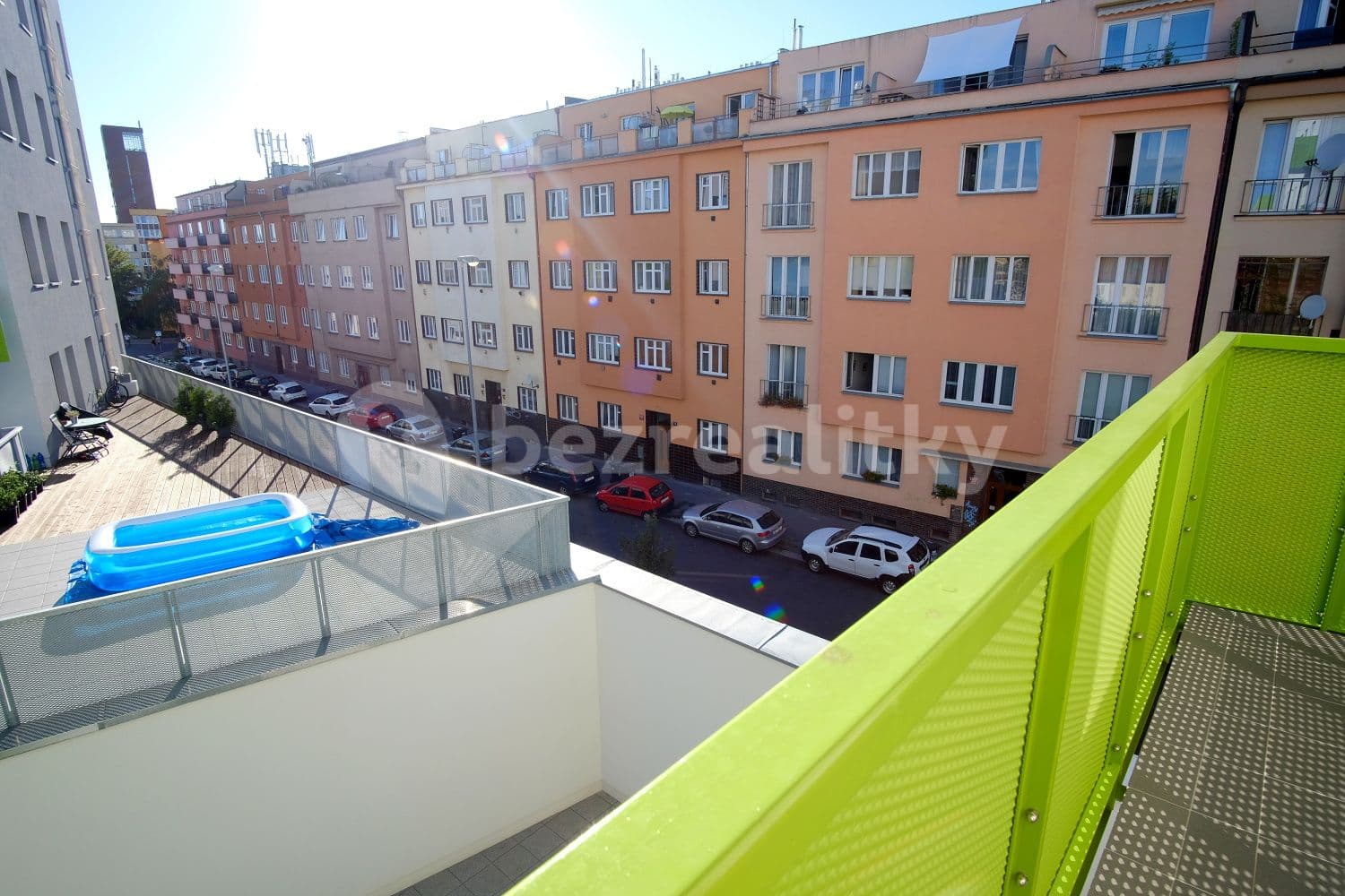 Prenájom bytu 1-izbový 43 m², U Hranic, Praha, Praha Prenájom bytu 1-izbový 43 m², U Hranic, Praha, Praha