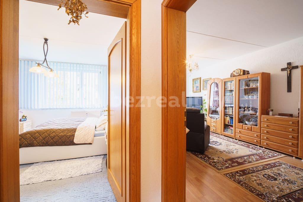 Prenájom bytu 2-izbový 60 m², Lesní, Cheb, Karlovarský kraj Prenájom bytu 2-izbový 60 m², Lesní, Cheb, Karlovarský kraj