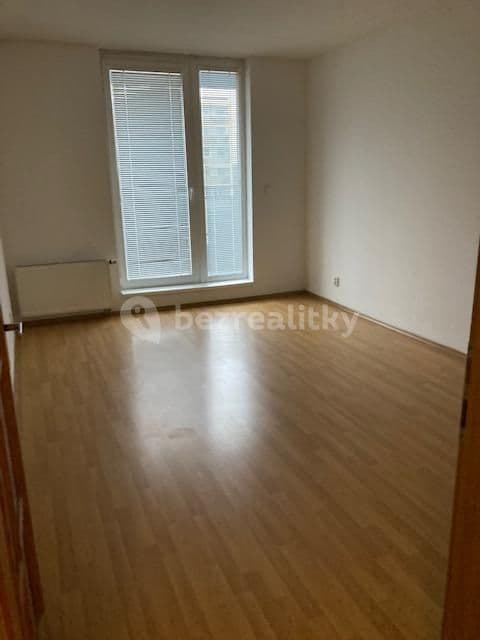 Prenájom bytu 2-izbový 62 m², Přeštická, Praha, Praha Prenájom bytu 2-izbový 62 m², Přeštická, Praha, Praha