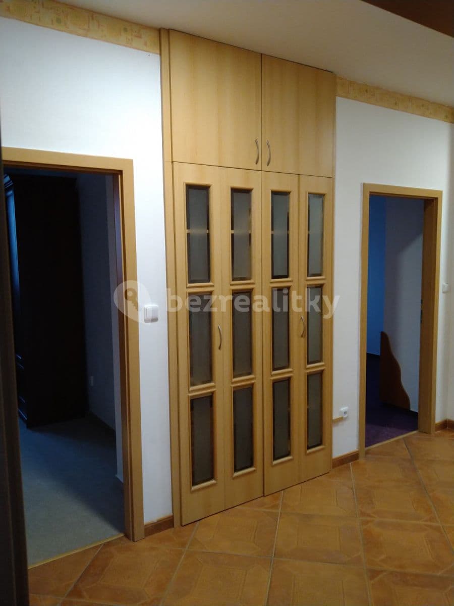 Prenájom bytu 3-izbový 105 m², Beskydská, Bílovec, Moravskoslezský kraj Prenájom bytu 3-izbový 105 m², Beskydská, Bílovec, Moravskoslezský kraj