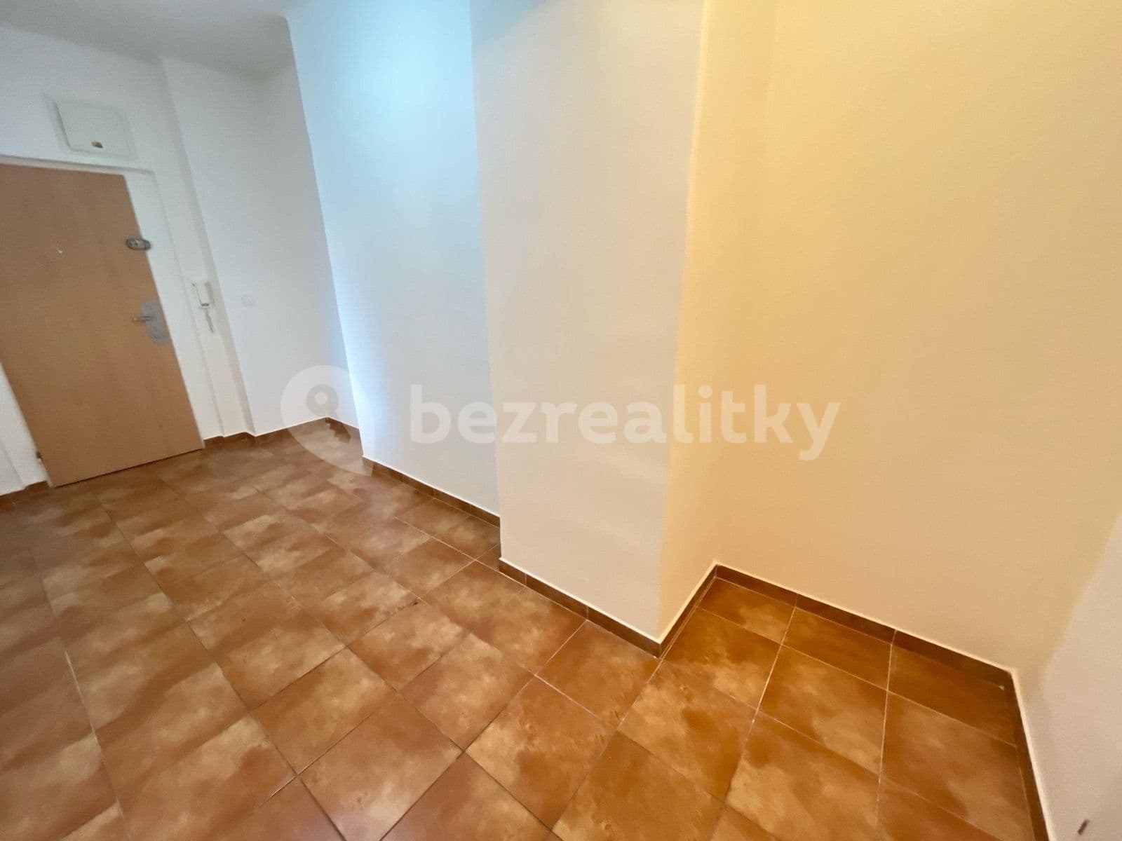 Prenájom bytu 1-izbový 37 m², Kolmá, Havířov, Moravskoslezský kraj