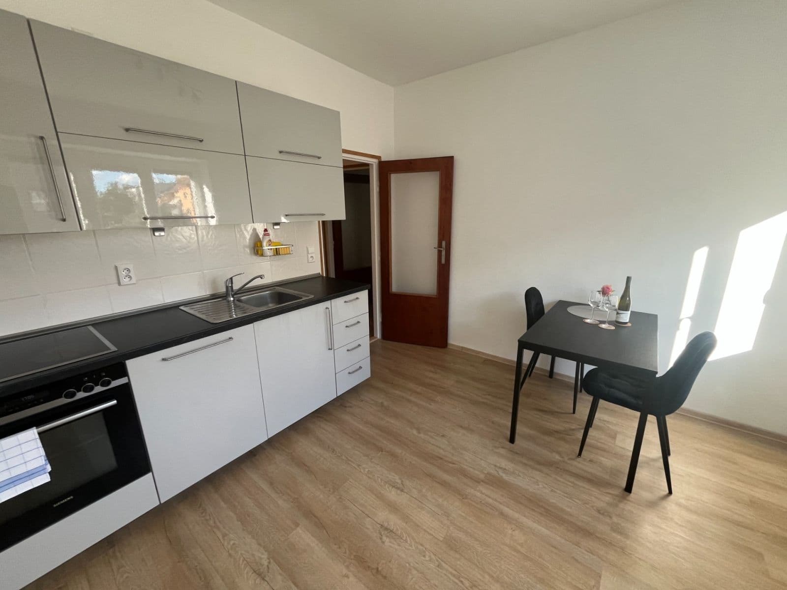 Prenájom bytu 1-izbový 46 m², Maškova, Brno, Jihomoravský kraj Prenájom bytu 1-izbový 46 m², Maškova, Brno, Jihomoravský kraj