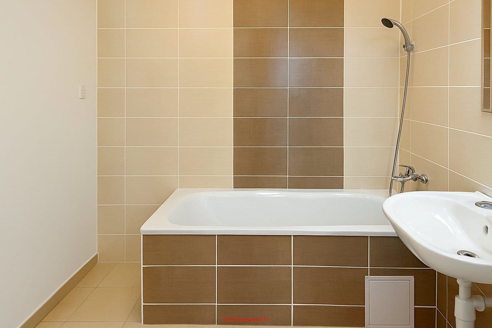 Prenájom bytu 2-izbový 59 m², Masarykova třída, Orlová, Moravskoslezský kraj Prenájom bytu 2-izbový 59 m², Masarykova třída, Orlová, Moravskoslezský kraj