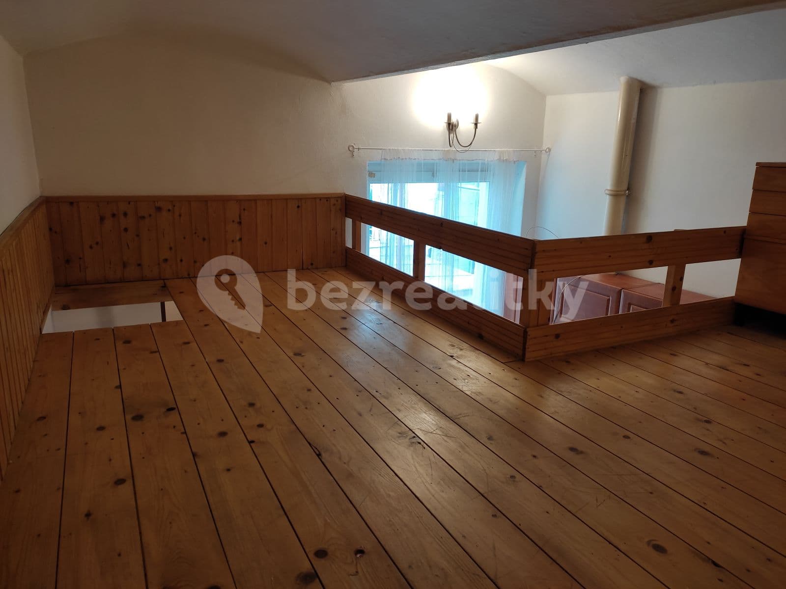 Prenájom bytu Garsoniéra 16 m², Pod Kavalírkou, Praha, Praha Prenájom bytu Garsoniéra 16 m², Pod Kavalírkou, Praha, Praha