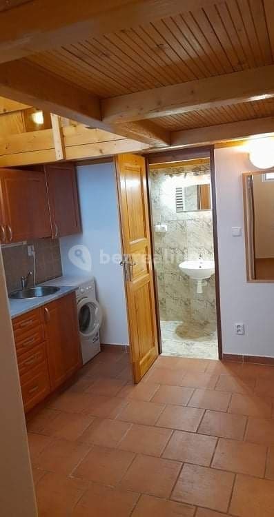 Prenájom bytu Garsoniéra 16 m², Pod Kavalírkou, Praha, Praha Prenájom bytu Garsoniéra 16 m², Pod Kavalírkou, Praha, Praha