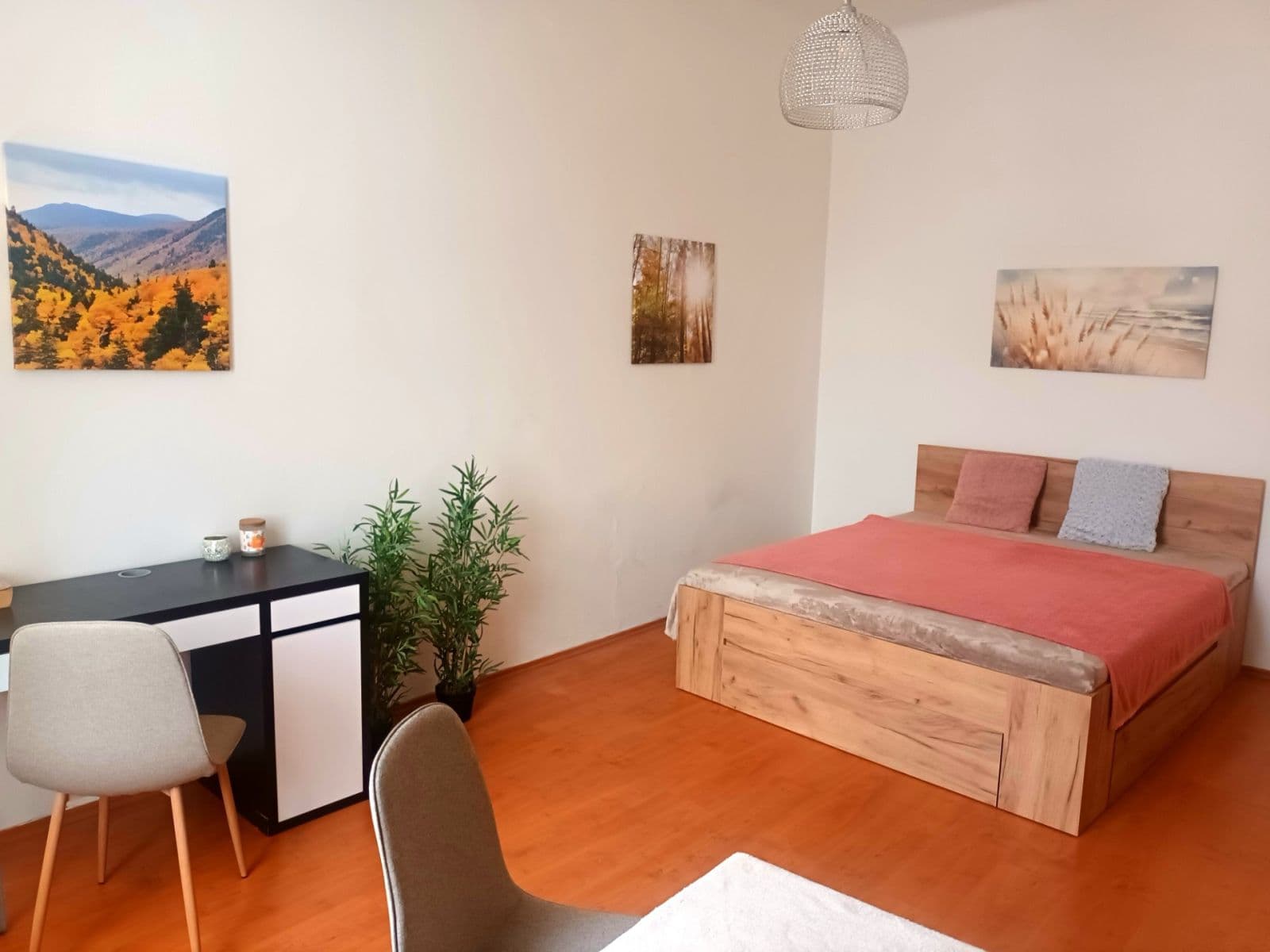Prenájom bytu 2-izbový 51 m², Jaurisova, Praha, Praha Prenájom bytu 2-izbový 51 m², Jaurisova, Praha, Praha