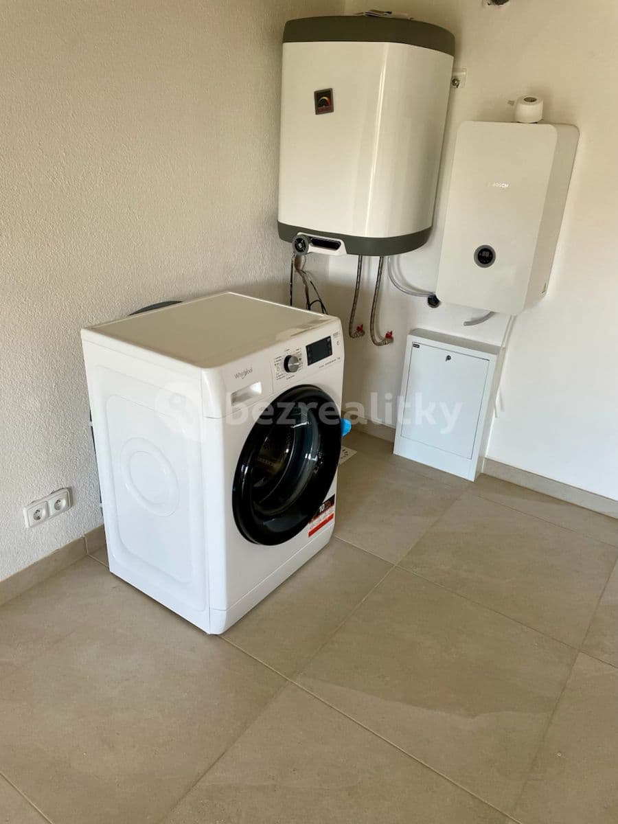 Prenájom bytu 2-izbový 75 m², Na Výsluní, Králův Dvůr, Středočeský kraj Prenájom bytu 2-izbový 75 m², Na Výsluní, Králův Dvůr, Středočeský kraj