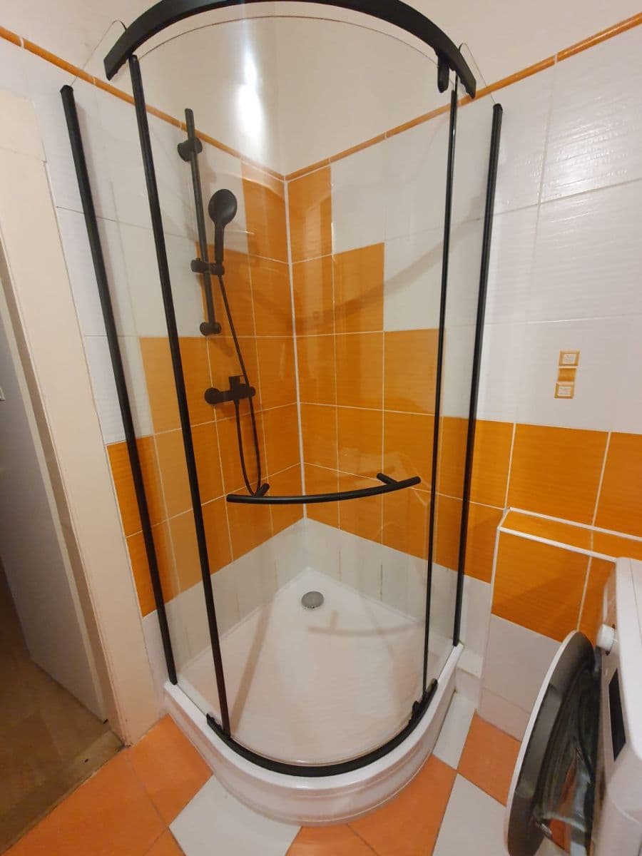 Prenájom bytu 2-izbový 45 m², Na Výsledku I, Praha, Praha Prenájom bytu 2-izbový 45 m², Na Výsledku I, Praha, Praha