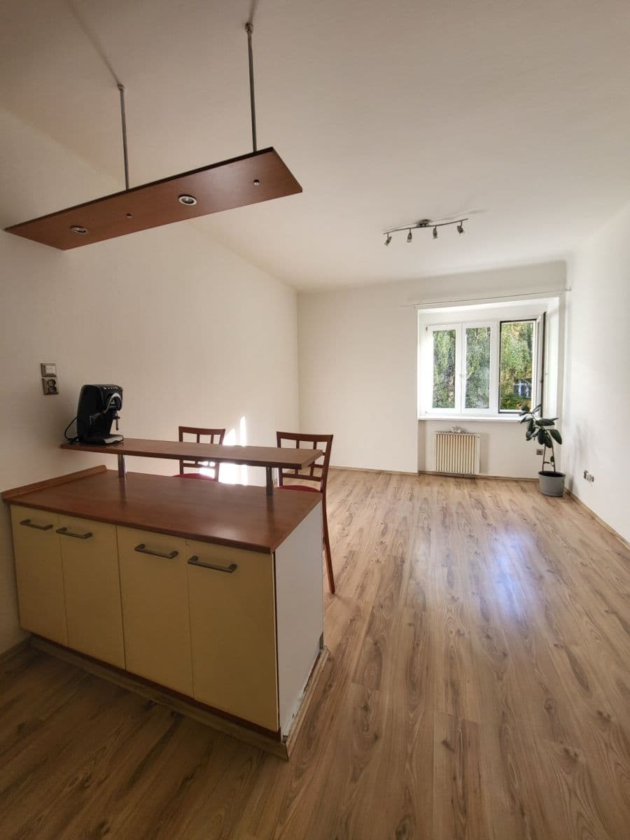 Prenájom bytu 2-izbový 45 m², Na Výsledku I, Praha, Praha Prenájom bytu 2-izbový 45 m², Na Výsledku I, Praha, Praha