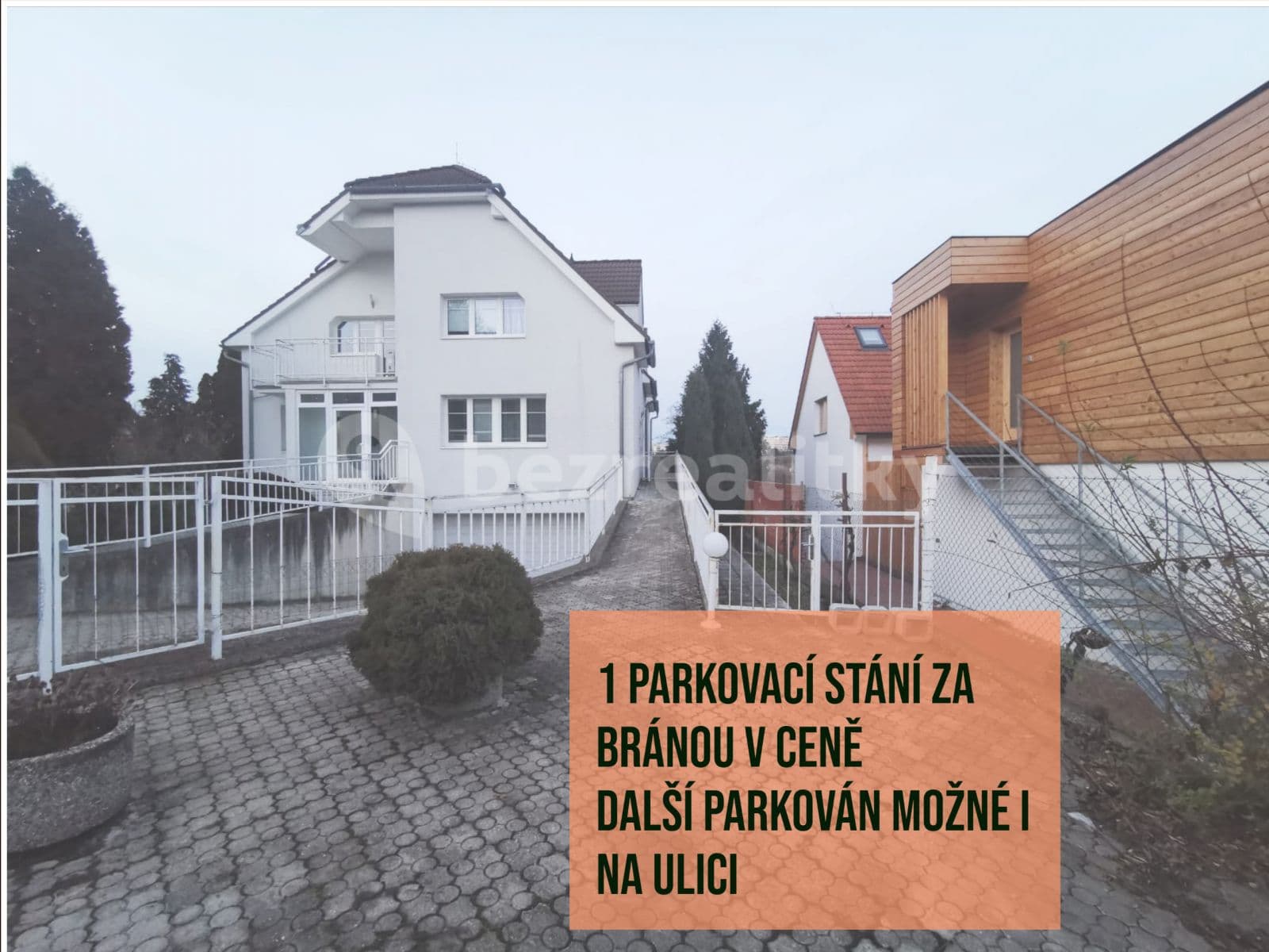 Prenájom bytu 3-izbový 120 m², U Albrechtova vrchu, Praha, Praha Prenájom bytu 3-izbový 120 m², U Albrechtova vrchu, Praha, Praha