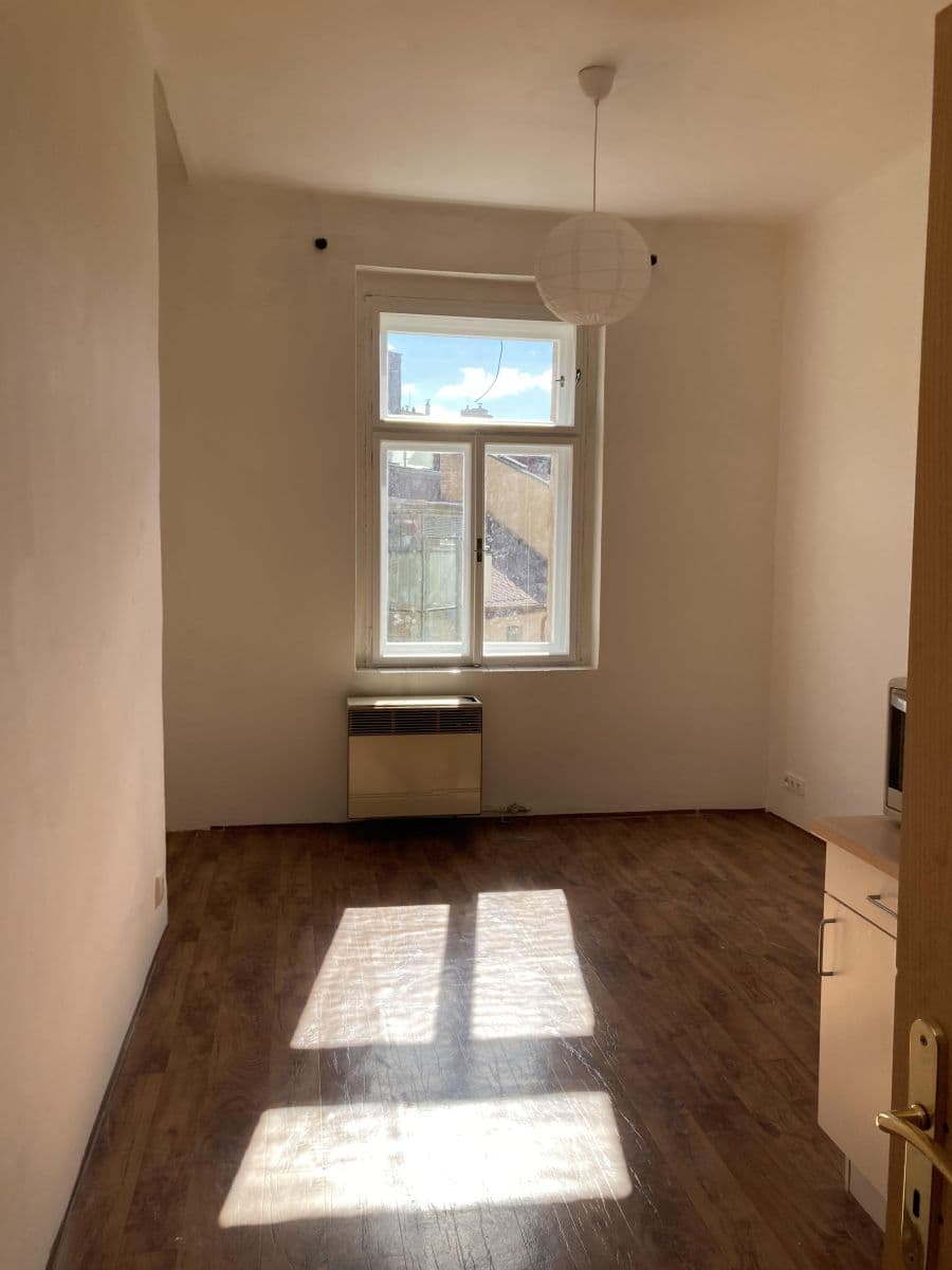 Prenájom bytu Garsoniéra 27 m², Mexická, Praha, Praha Prenájom bytu Garsoniéra 27 m², Mexická, Praha, Praha