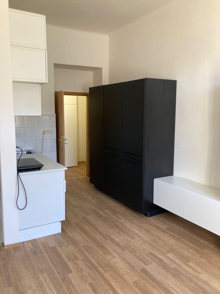 Prenájom bytu Garsoniéra 27 m², Mexická, Praha, Praha Prenájom bytu Garsoniéra 27 m², Mexická, Praha, Praha