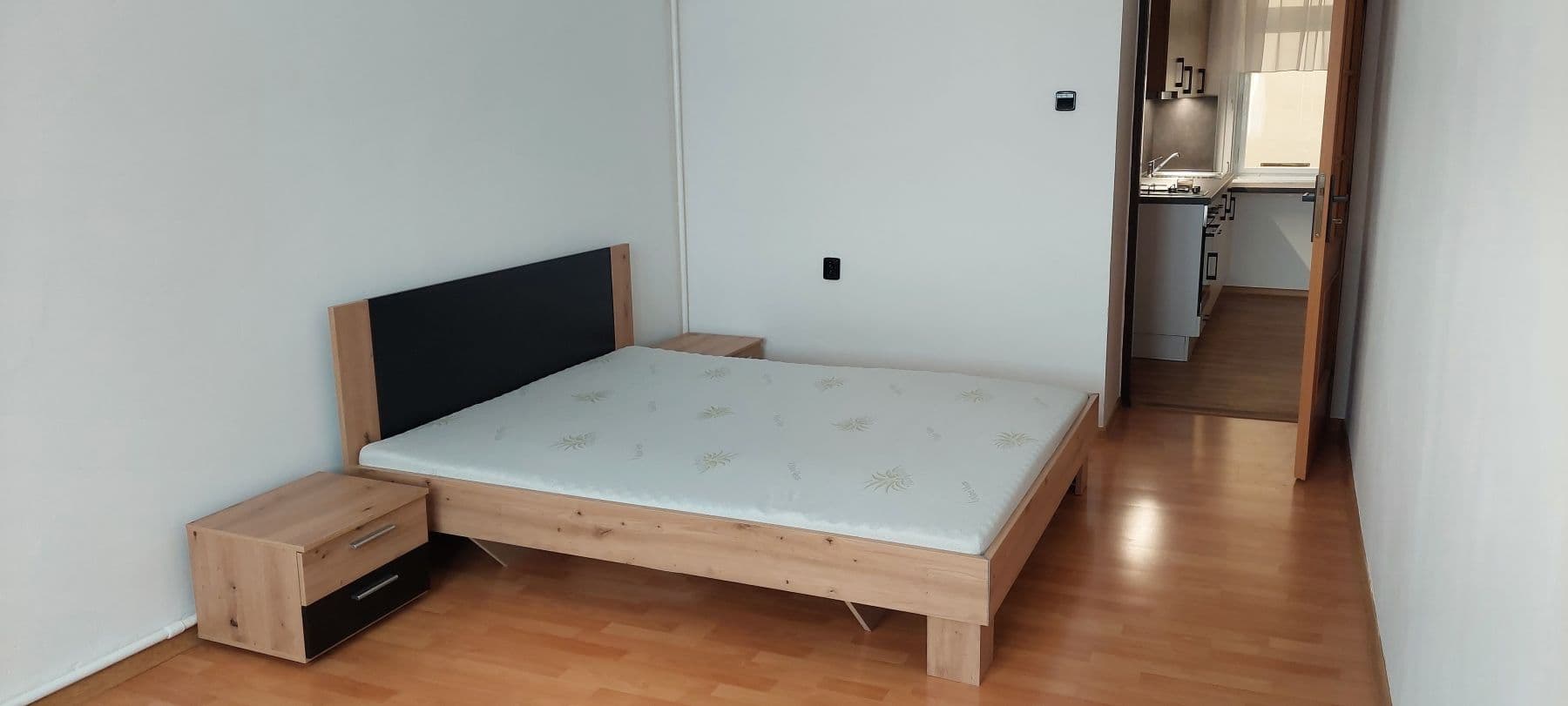 Prenájom bytu 2-izbový 50 m², Krokova, Praha, Praha Prenájom bytu 2-izbový 50 m², Krokova, Praha, Praha