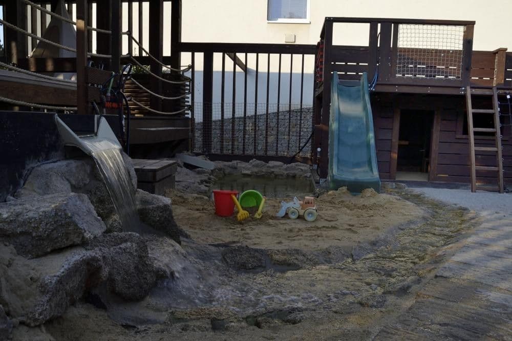 Prenájom bytu 2-izbový 40 m², K Sádkám, Praha, Praha Prenájom bytu 2-izbový 40 m², K Sádkám, Praha, Praha