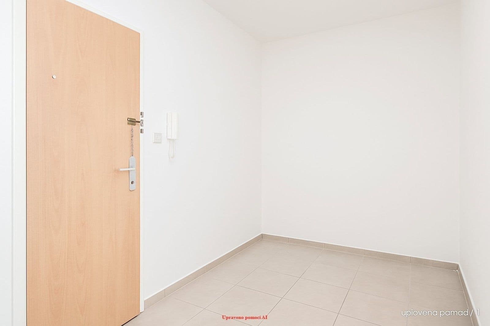 Prenájom bytu 1-izbový 20 m², Hlavní třída, Havířov, Moravskoslezský kraj Prenájom bytu 1-izbový 20 m², Hlavní třída, Havířov, Moravskoslezský kraj