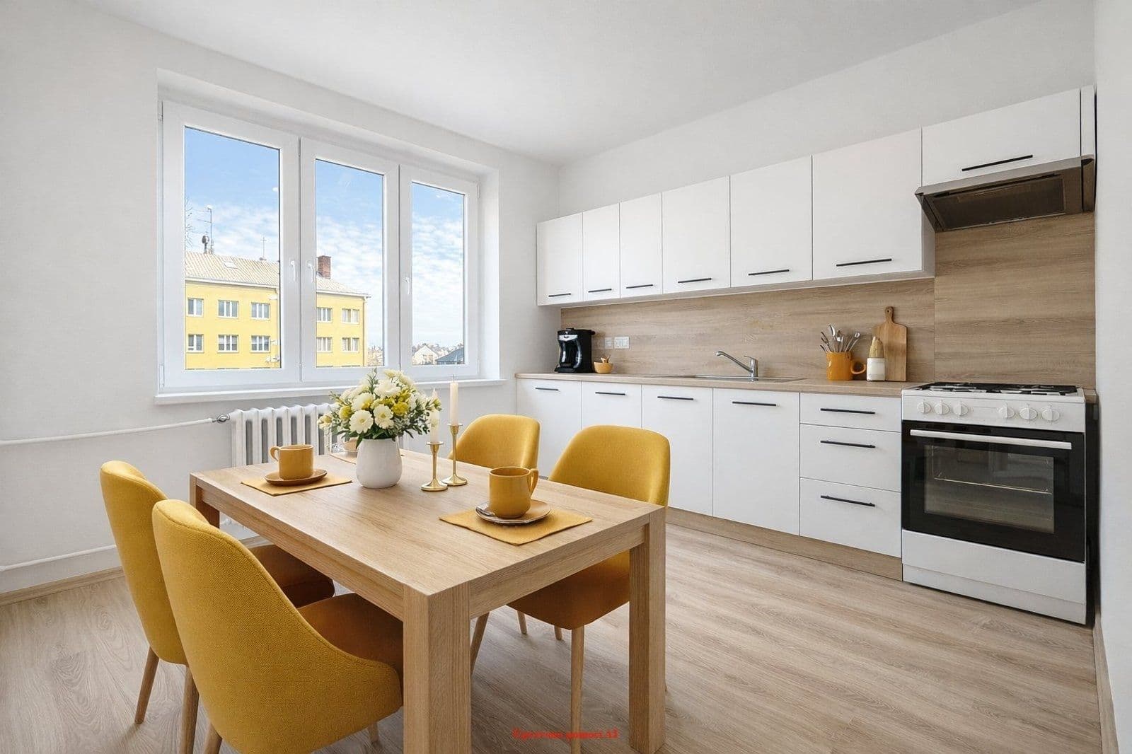 Prenájom bytu 3-izbový 75 m², Jurkovičova, Karviná, Moravskoslezský kraj Prenájom bytu 3-izbový 75 m², Jurkovičova, Karviná, Moravskoslezský kraj