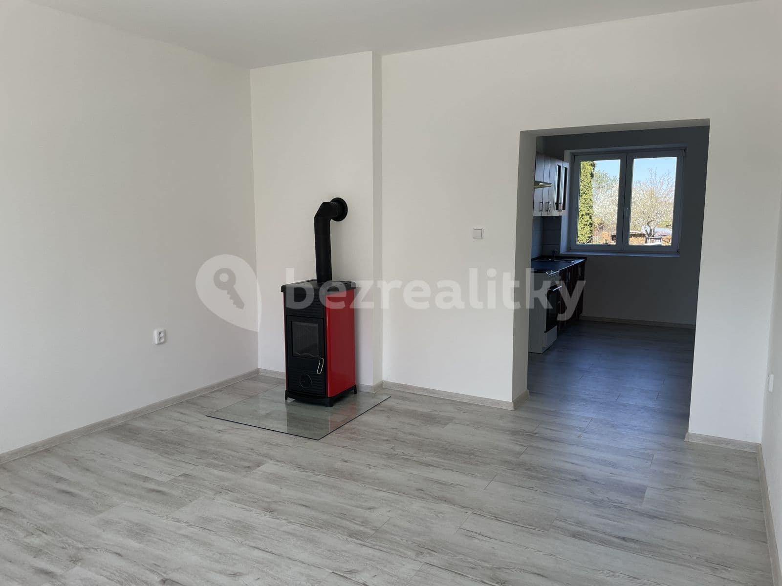 Prenájom bytu 1-izbový 42 m², Vědomice, Ústecký kraj Prenájom bytu 1-izbový 42 m², Vědomice, Ústecký kraj