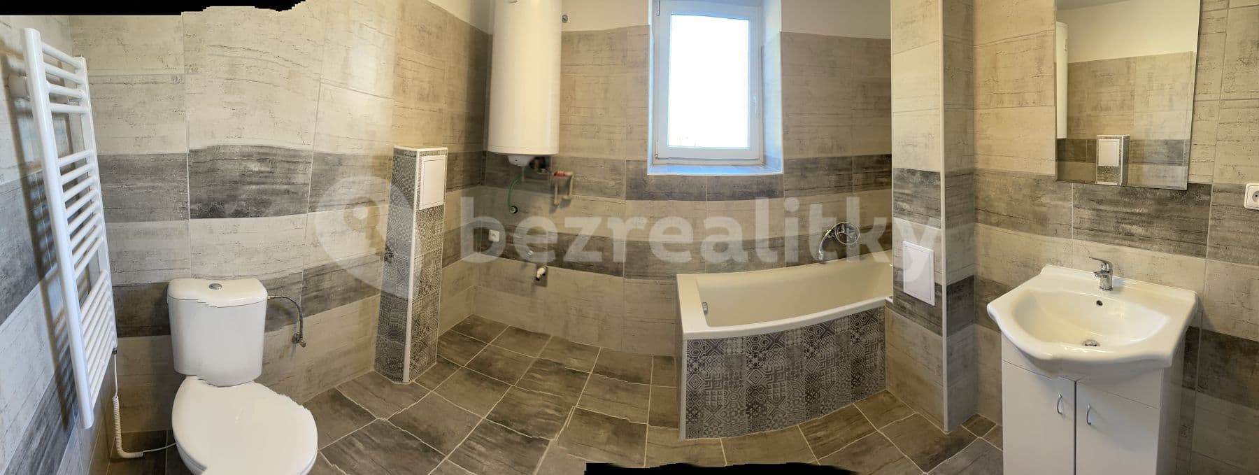 Prenájom bytu 1-izbový 42 m², Vědomice, Ústecký kraj Prenájom bytu 1-izbový 42 m², Vědomice, Ústecký kraj