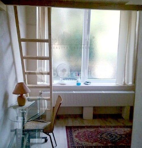 Prenájom bytu 1-izbový 16 m², Jedlíkova, Bratislava - mestská časť Staré Mesto, Bratislavský kraj Prenájom bytu 1-izbový 16 m², Jedlíkova, Bratislava - mestská časť Staré Mesto, Bratislavský kraj