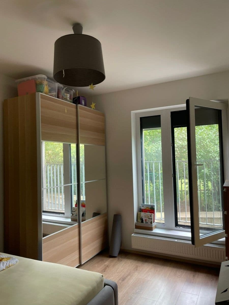 Prenájom bytu 2-izbový 55 m², Štěchovická, Praha, Praha Prenájom bytu 2-izbový 55 m², Štěchovická, Praha, Praha
