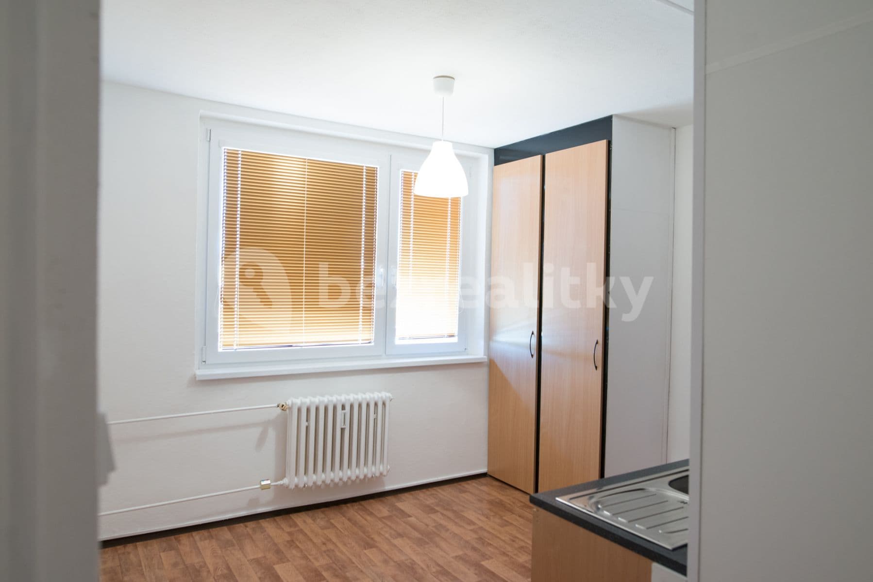 Prenájom bytu 1-izbový 30 m², Tylova, Jihlava, Kraj Vysočina Prenájom bytu 1-izbový 30 m², Tylova, Jihlava, Kraj Vysočina