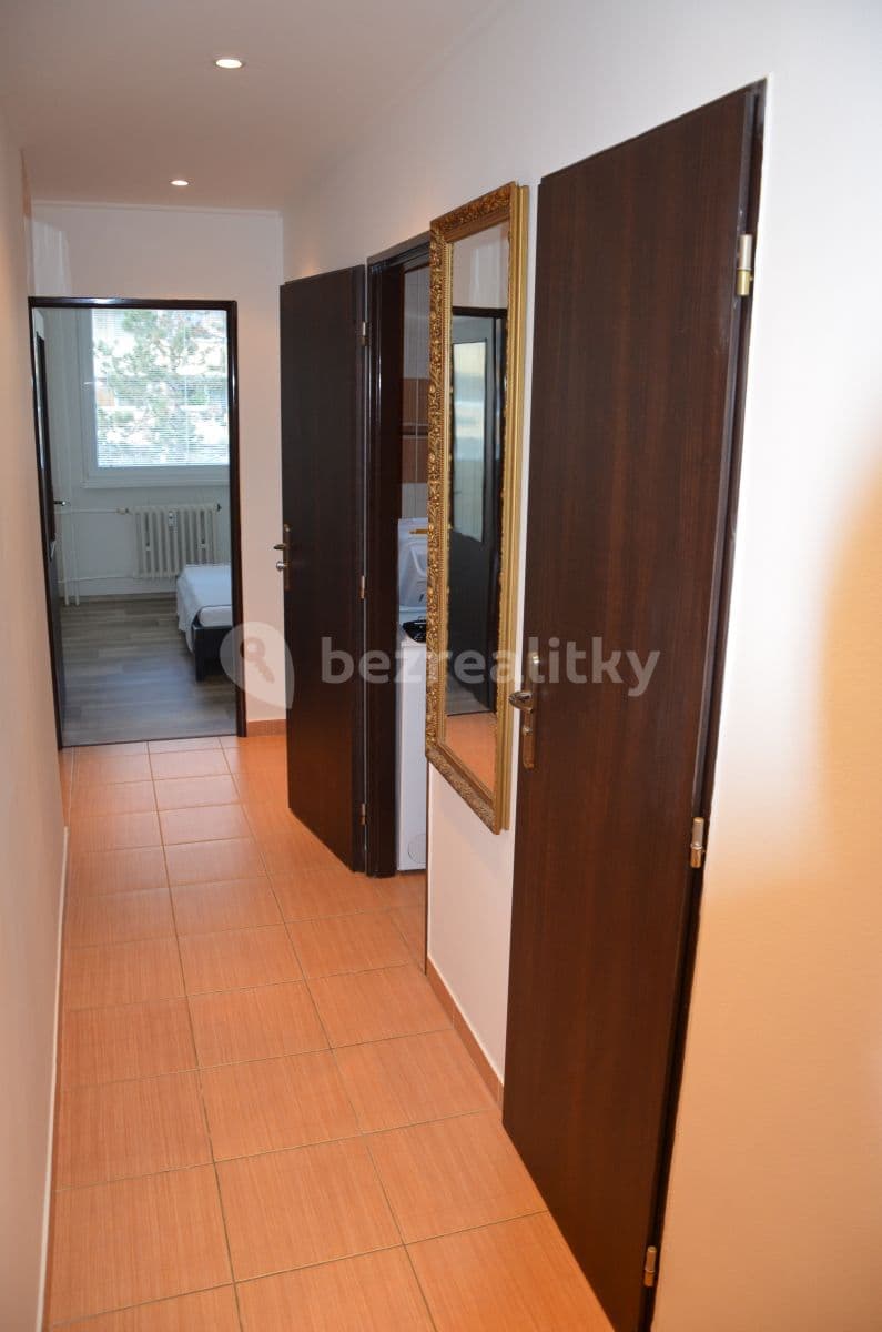 Prenájom bytu 3-izbový 74 m², Štětínská, Praha, Praha Prenájom bytu 3-izbový 74 m², Štětínská, Praha, Praha