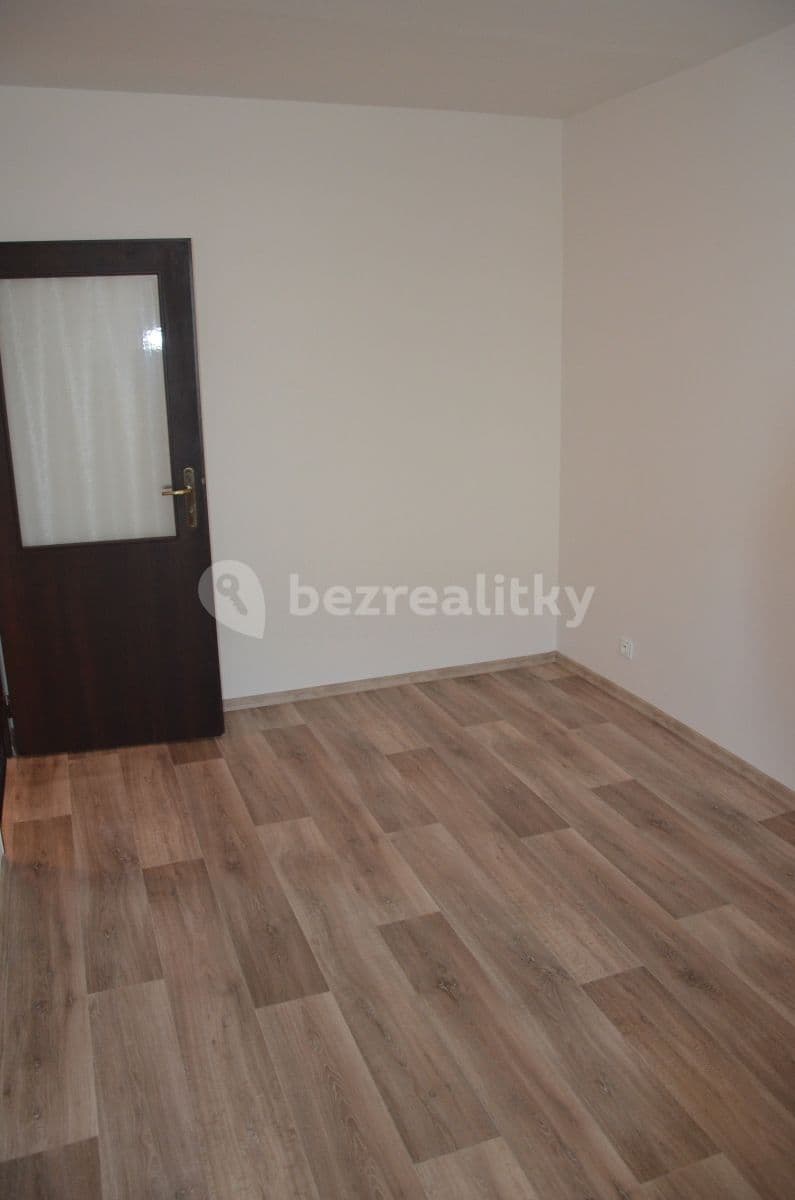 Prenájom bytu 3-izbový 74 m², Štětínská, Praha, Praha Prenájom bytu 3-izbový 74 m², Štětínská, Praha, Praha