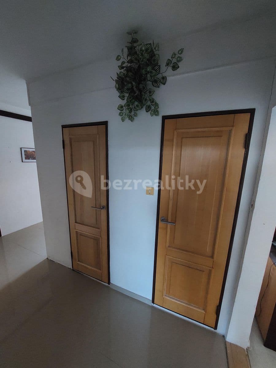 Prenájom bytu 3-izbový 70 m², Větrná, Uherské Hradiště, Zlínský kraj Prenájom bytu 3-izbový 70 m², Větrná, Uherské Hradiště, Zlínský kraj